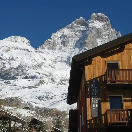 Hosquet Lodge-2