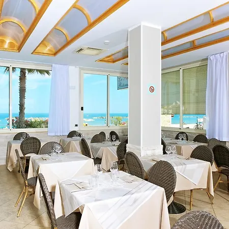 Hotel La Perla-3