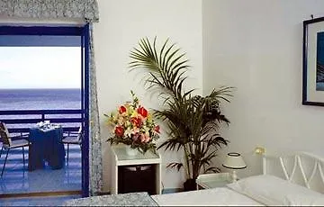 Hotel Grotta Azzurra-2