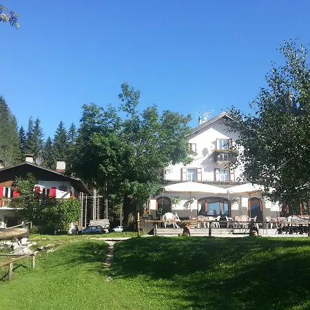 Hotel Fiames-2