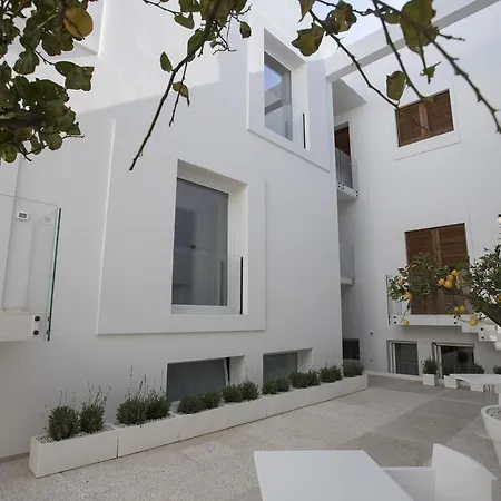 Le Ancore Luxury Apartments-3