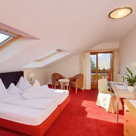 Hotel Tirol-3