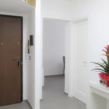 Ricci Home-3