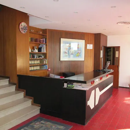 Hotel Plaza-3