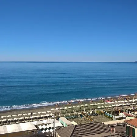 Hotel Ideale-3