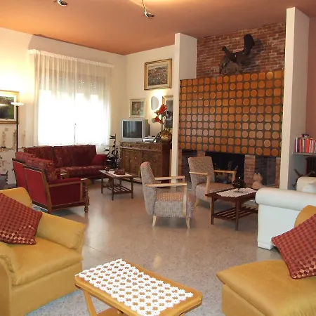 Hotel Villa Patrizia-2