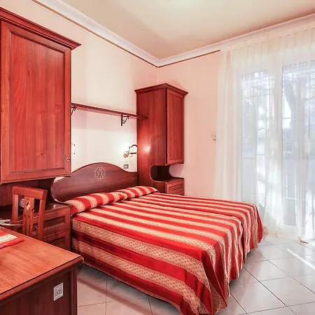 Hotel Villa Pina-3