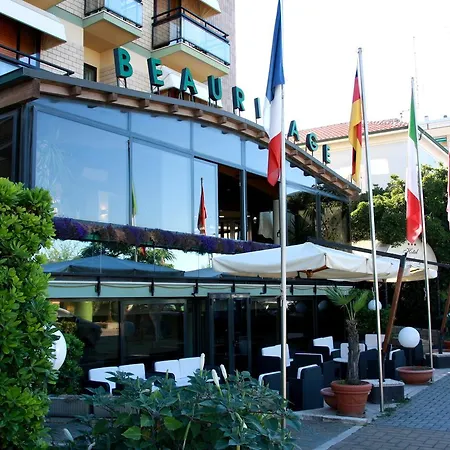Hotel Beaurivage-3