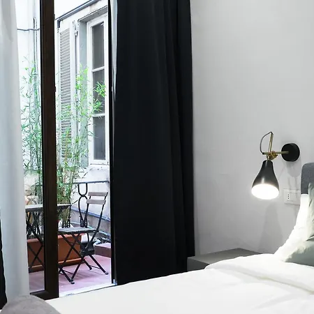The Gallery 42 Guest House-2