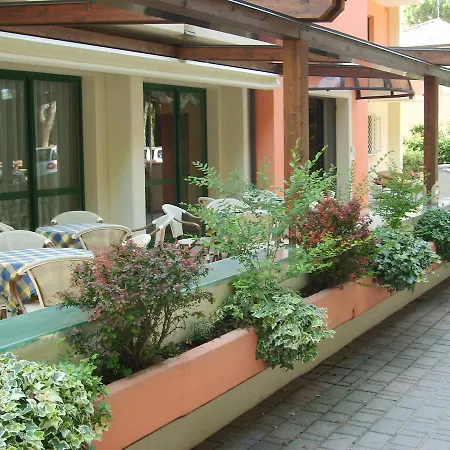 Hotel Valentino-3