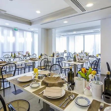 Hotel Amedeo-3