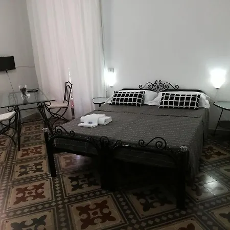 Aloi Rooms-2