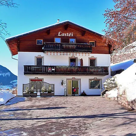 Residence Lastei-2