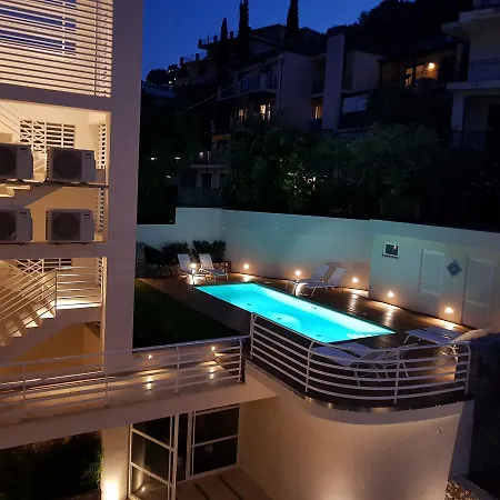 Iancu Charme Apartments-2