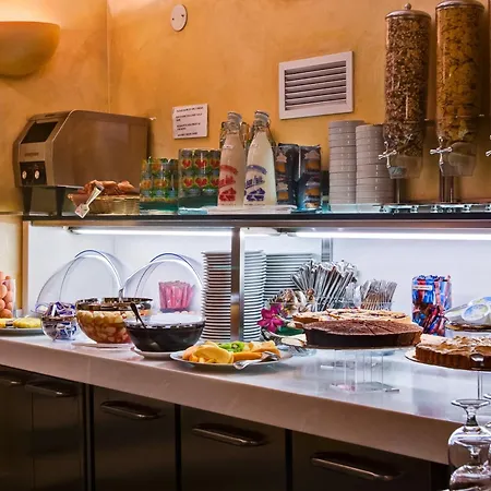 Crosti Hotel-2