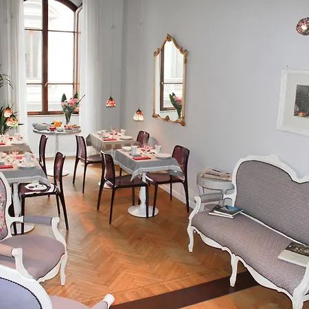 Florence Chic-3