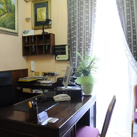 Hotel Farini-2
