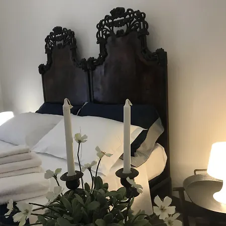 Aragona Rooms-3