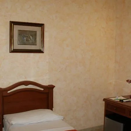 Hotel Gresi-2