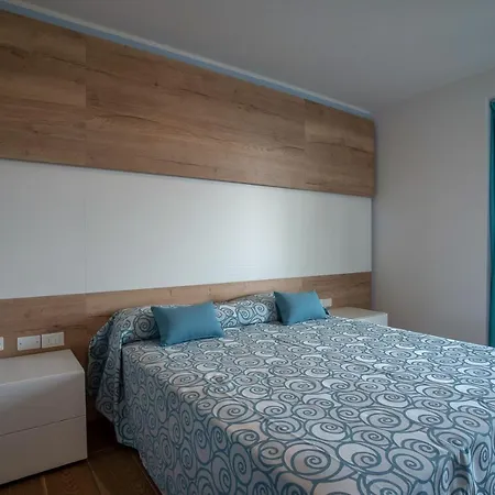 Aparthotel Miramare-3