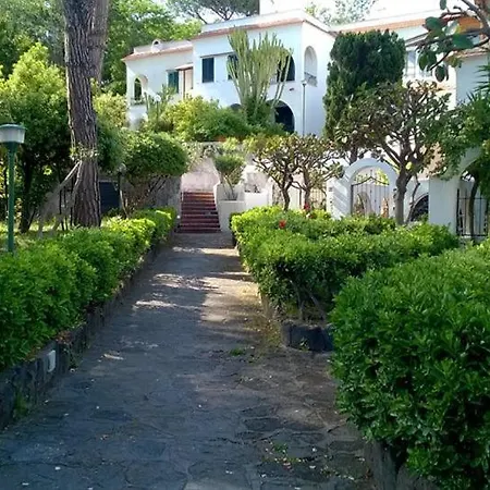 VILLA ISCLA maison d'hôtes-2