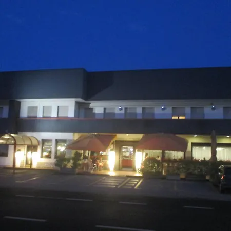 Hotel O'Scugnizzo 2-3