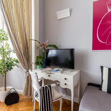 Athena Guest House-3