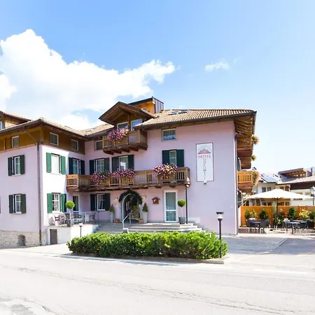 Alp Hotel Dolomiti-2