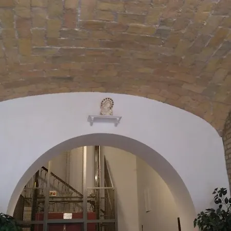 Vatican Comfort Suites-3