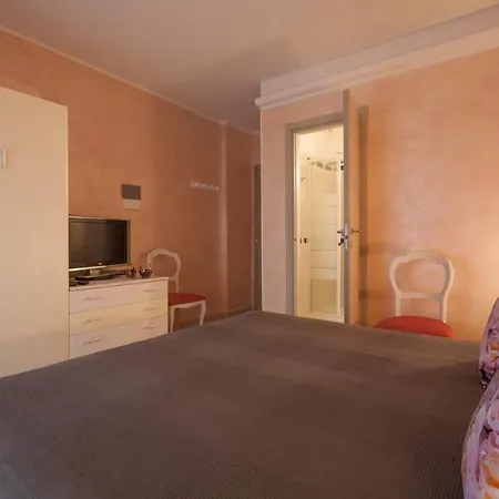 Ela Guest House-2