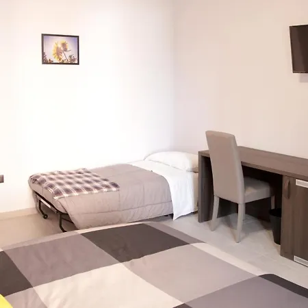 EasyRoom Frosinone - Casello Autostradale-2