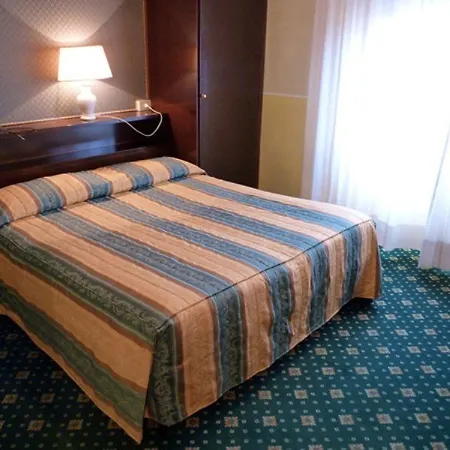 Hotel Pasteur-2