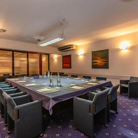 City Style Hotel Reggio Emilia-3