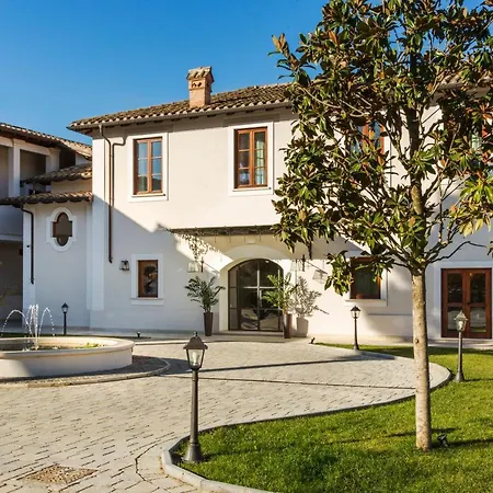 Favilla Hotel Di Charme-2