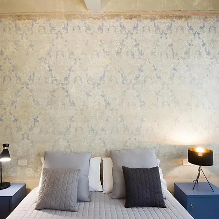 Il Piccolo Cavour Charming House B&B-3