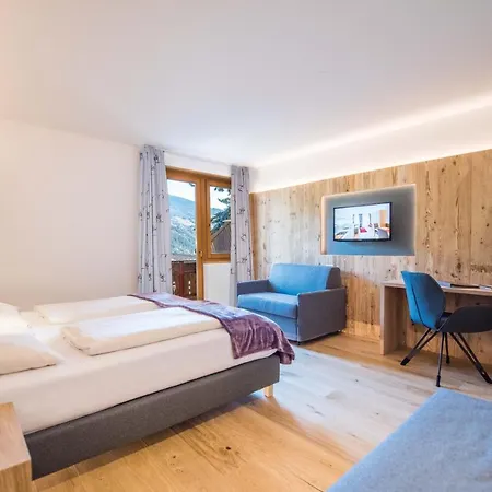 Hotel Kranebitt B&B-3