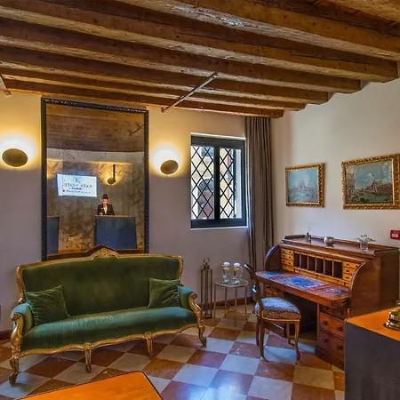 Axel Hotel Venezia - Adults Only-3