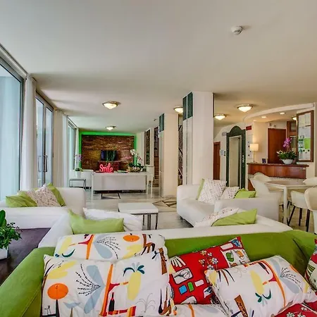 Hotel Konrad-2
