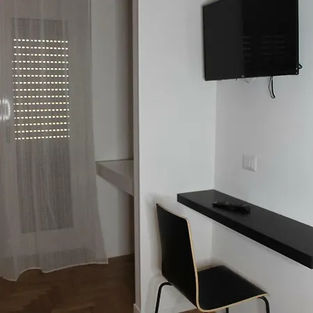 Roma Suite Piramide-3