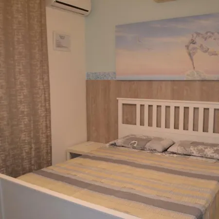 Bed And Breakfast Diana-2