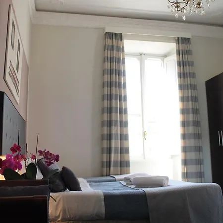 Little Rose Rooms-2
