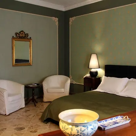Neathon Rooms-2