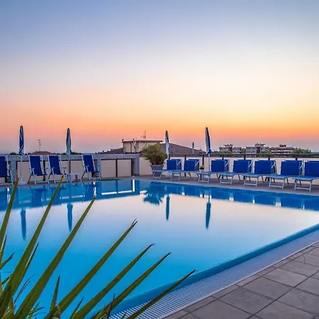 Renzo Hotel-3
