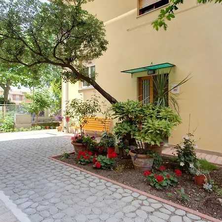 Hotel Nella-2