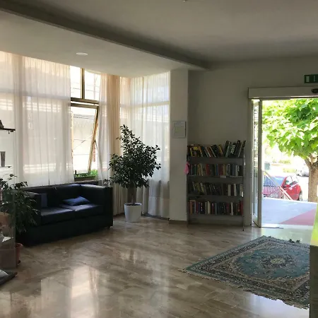 Hotel Moderno - Bed&Breakfast-2