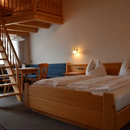 Garni Haus Tyrol-2