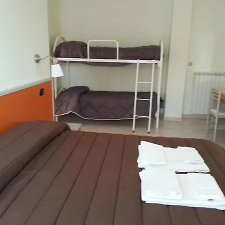 b&b Il Girasole Formia Guesthouse-2