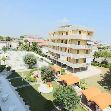 Hotel K2-3