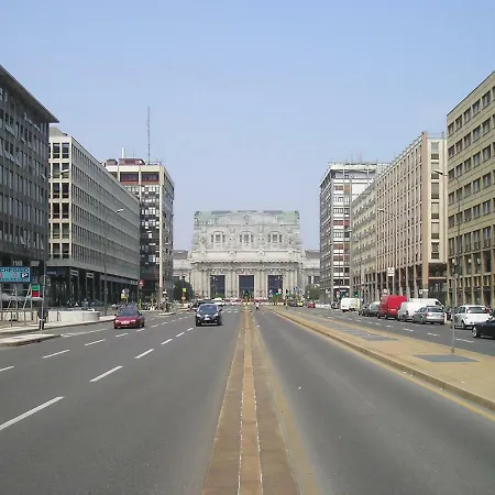Repubblica One Room Apartment-3