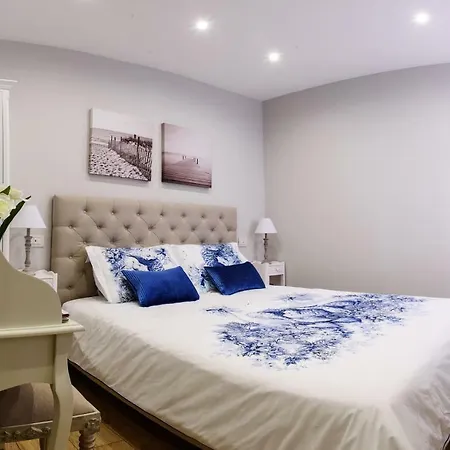 Lora Center Room, Near The Lake With Air Conditioner-2